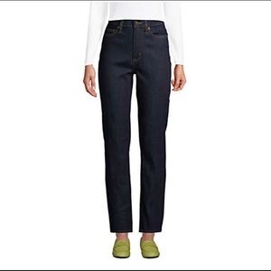 HIGH WAIST STRAIGHT LEG JEANS!!